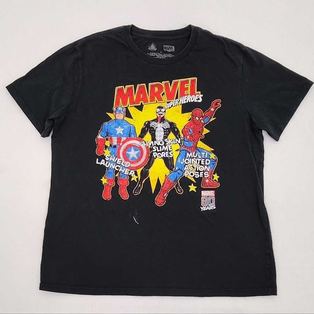 Disney Marvel Superheros Black Tee Captain America Venom Spiderman.